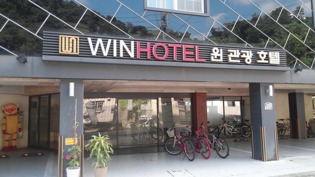 Geoje Win Hotel Exterior photo
